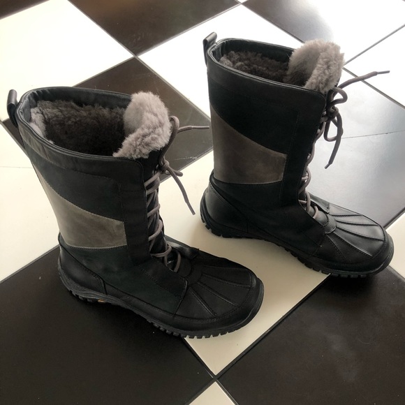 ::SOLD:: UGG Mixon Patchwork Snow Boots - Picture 4 of 8